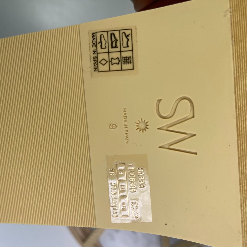 Stuart Weitzman Tan Wheat Fia-Fine Raffia Summerl… - image 4